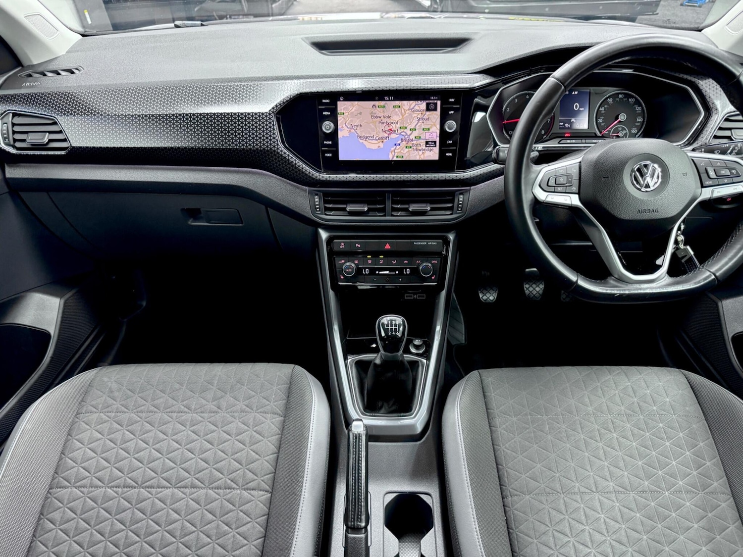 Used Volkswagen T-Cross 2019 for sale - 76137445: Photo 6