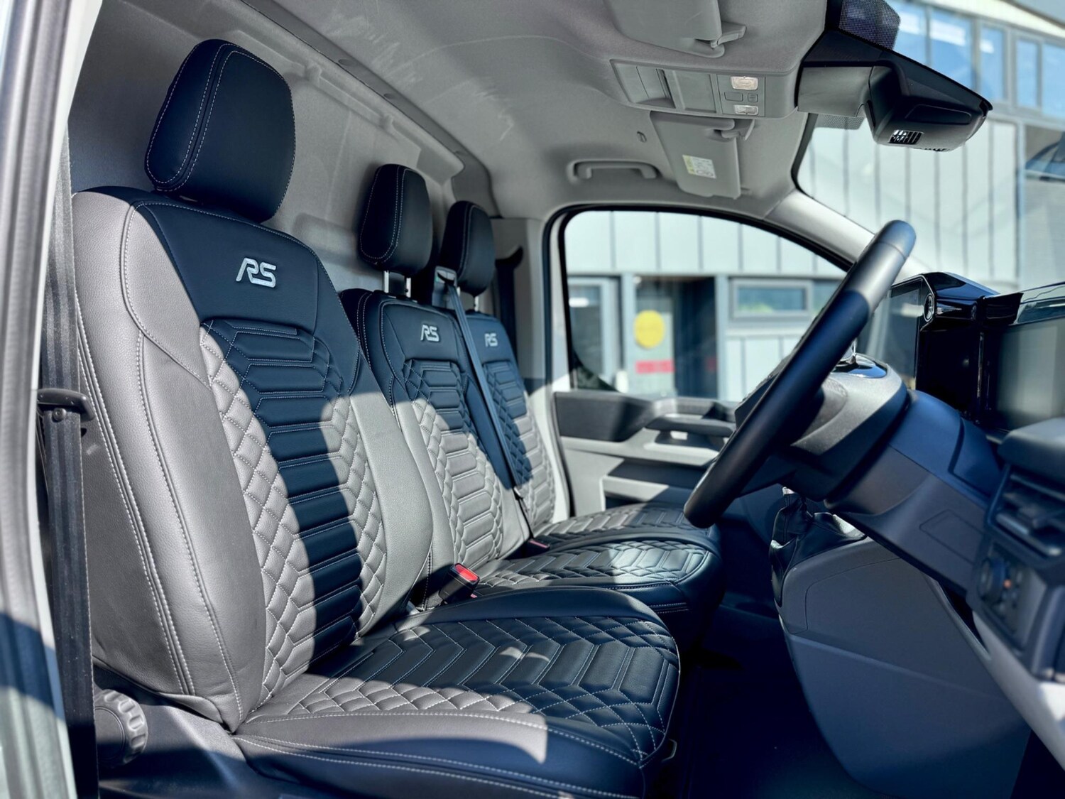 Used Ford Transit Custom for sale - 77573765: Photo 2