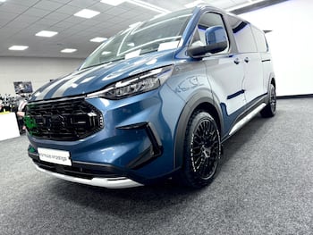 Used Ford Tourneo Custom 2024 for sale - 79634562: Photo