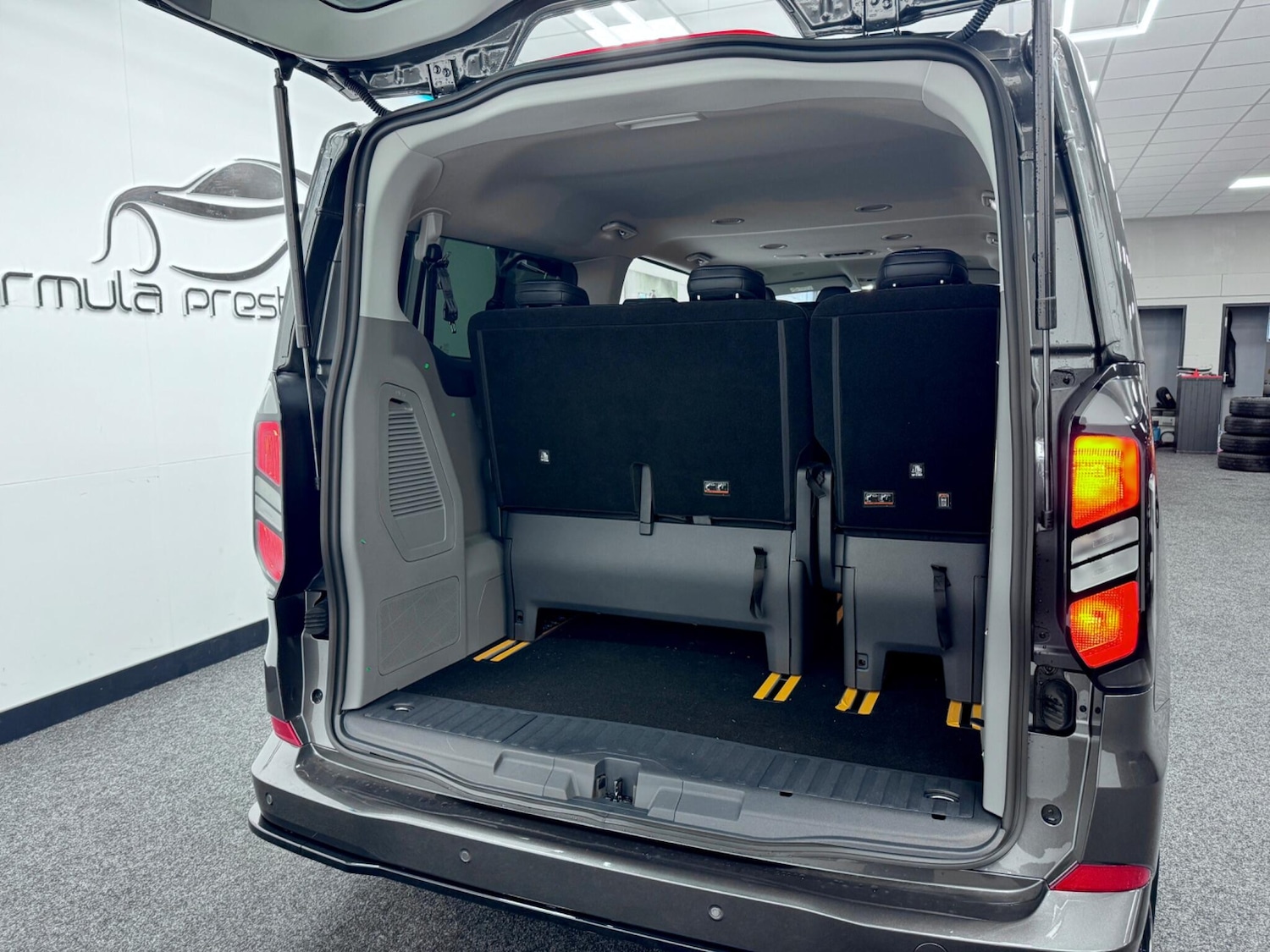 Used Ford Tourneo Custom 2025 for sale - 77808073: Photo 32