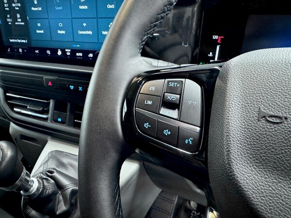 Used Ford Transit Custom 2024 for sale - 75635295: Photo 38