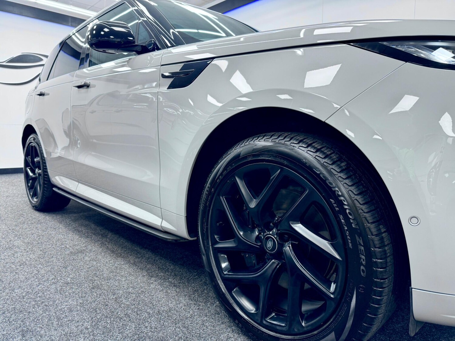 Used Land Rover Range Rover Sport 2023 for sale - 77510495: Photo 12