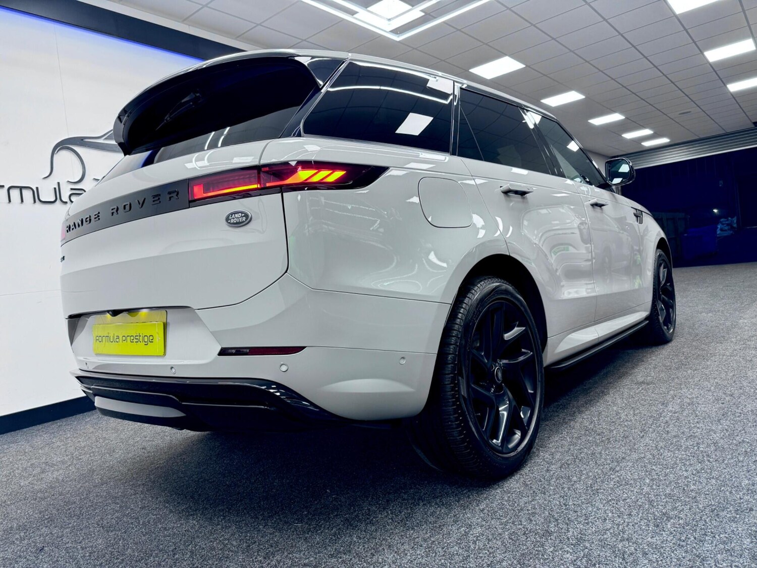 Used Land Rover Range Rover Sport 2023 for sale - 77510495: Photo 30