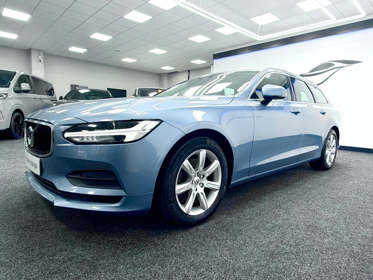 Used Volvo V90 2017 for sale - 76855953: Photo 10