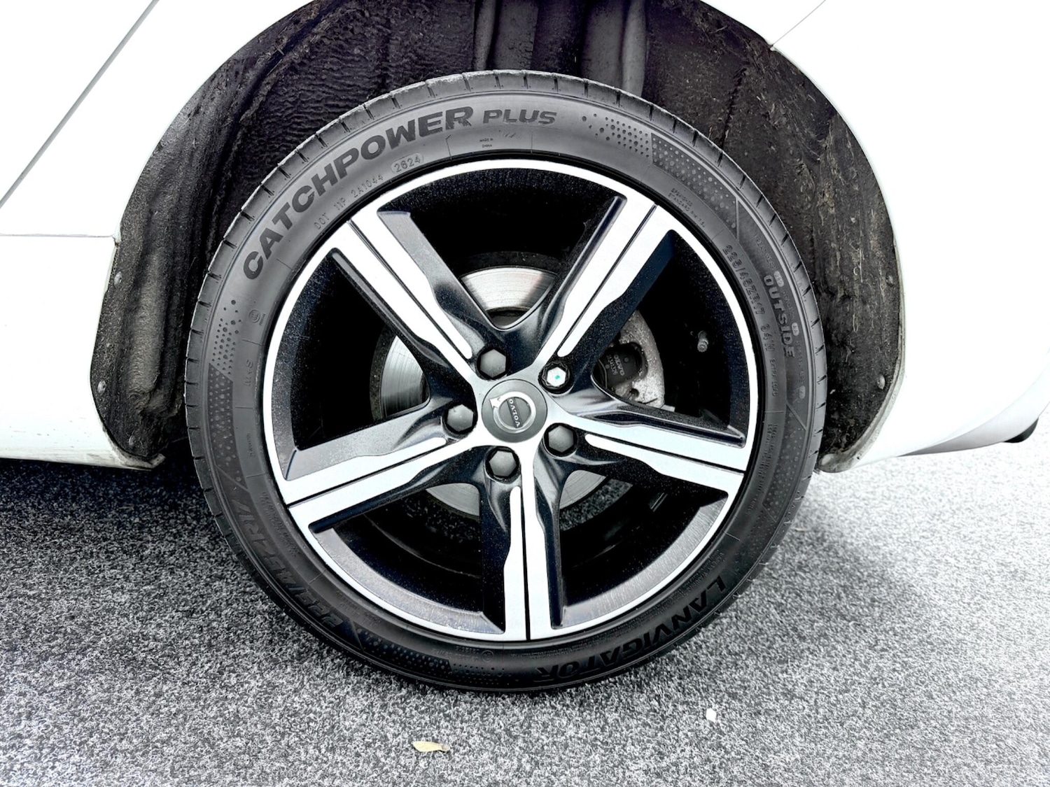 Used Volvo V40 2017 for sale - 77254719: Photo 28