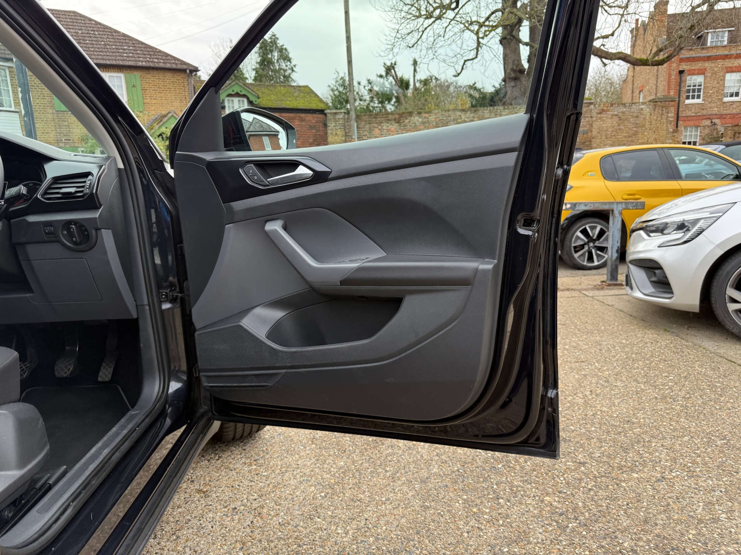 Used Volkswagen T-Cross 2020 for sale - 76575082: Photo 16