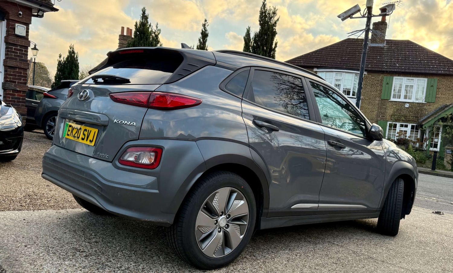 Used Hyundai KONA 2020 for sale - 77704045: Photo 2