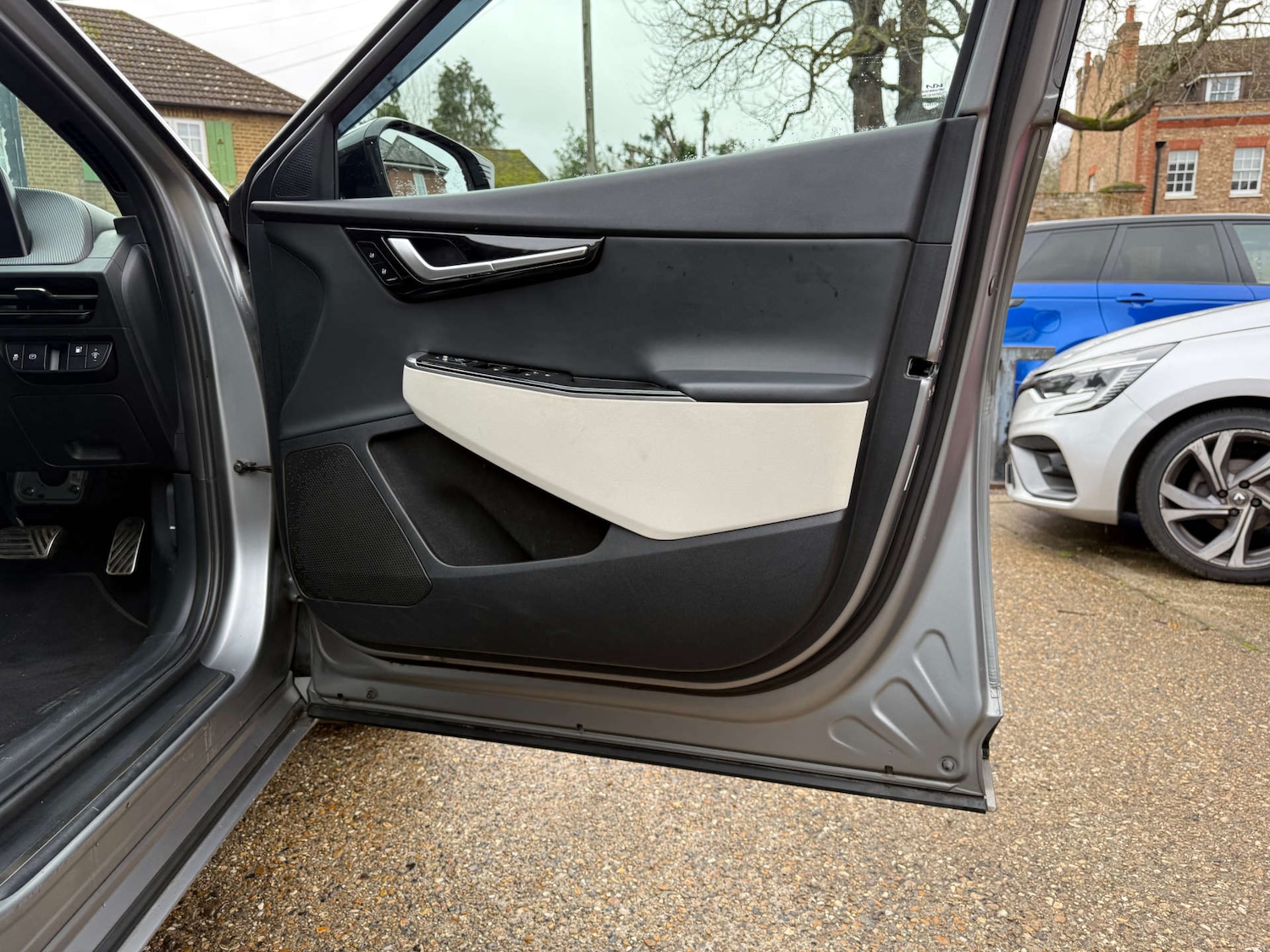 Used Kia EV6 2022 for sale - 76591206: Photo 25