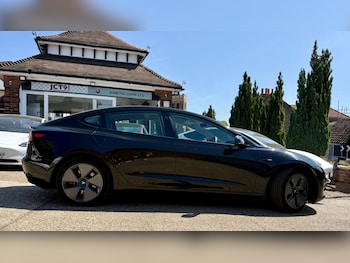 Used Tesla Model 3 2023 for sale - 79392167: Photo