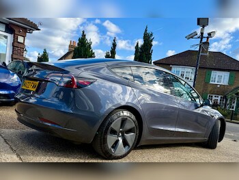 Used Tesla Model 3 2022 for sale - 77548569: Photo