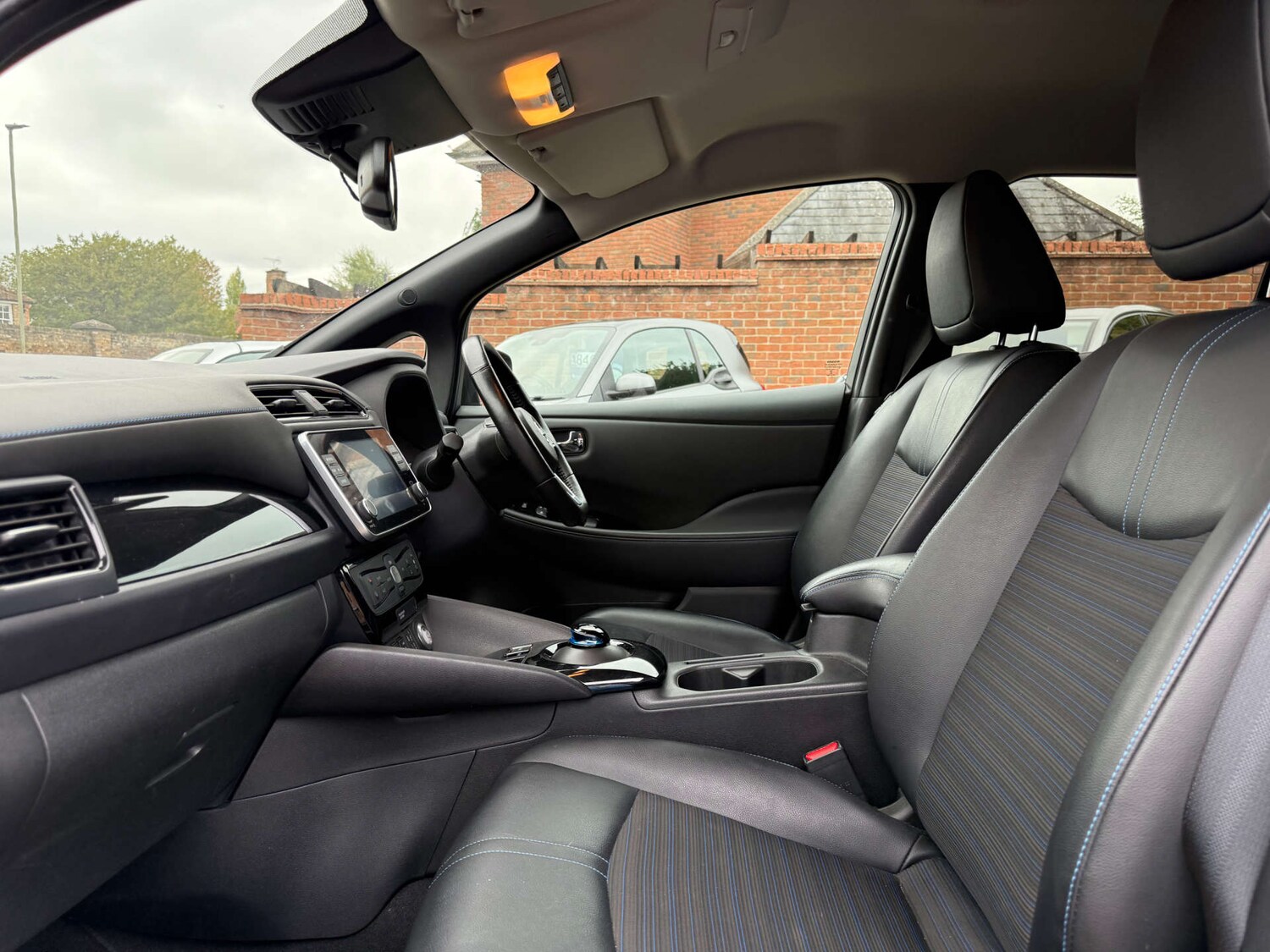 Used Nissan Leaf 2021 for sale - 77765750: Photo 15