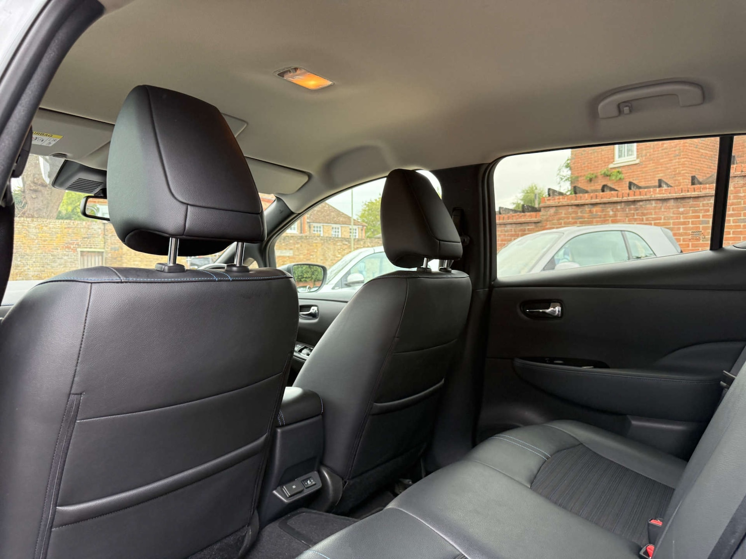 Used Nissan Leaf 2021 for sale - 77765750: Photo 18