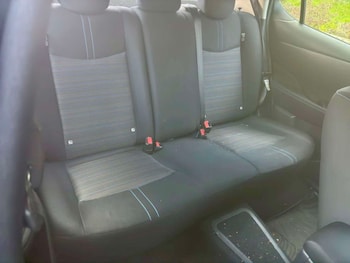 Used Nissan Leaf 2021 for sale - 76497673: Photo