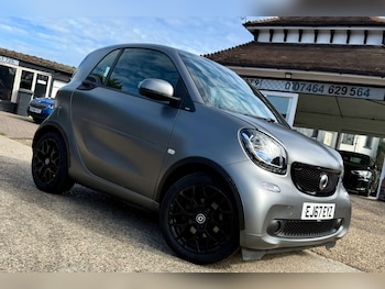 Used smart fortwo 2017 for sale - 76018469: Photo