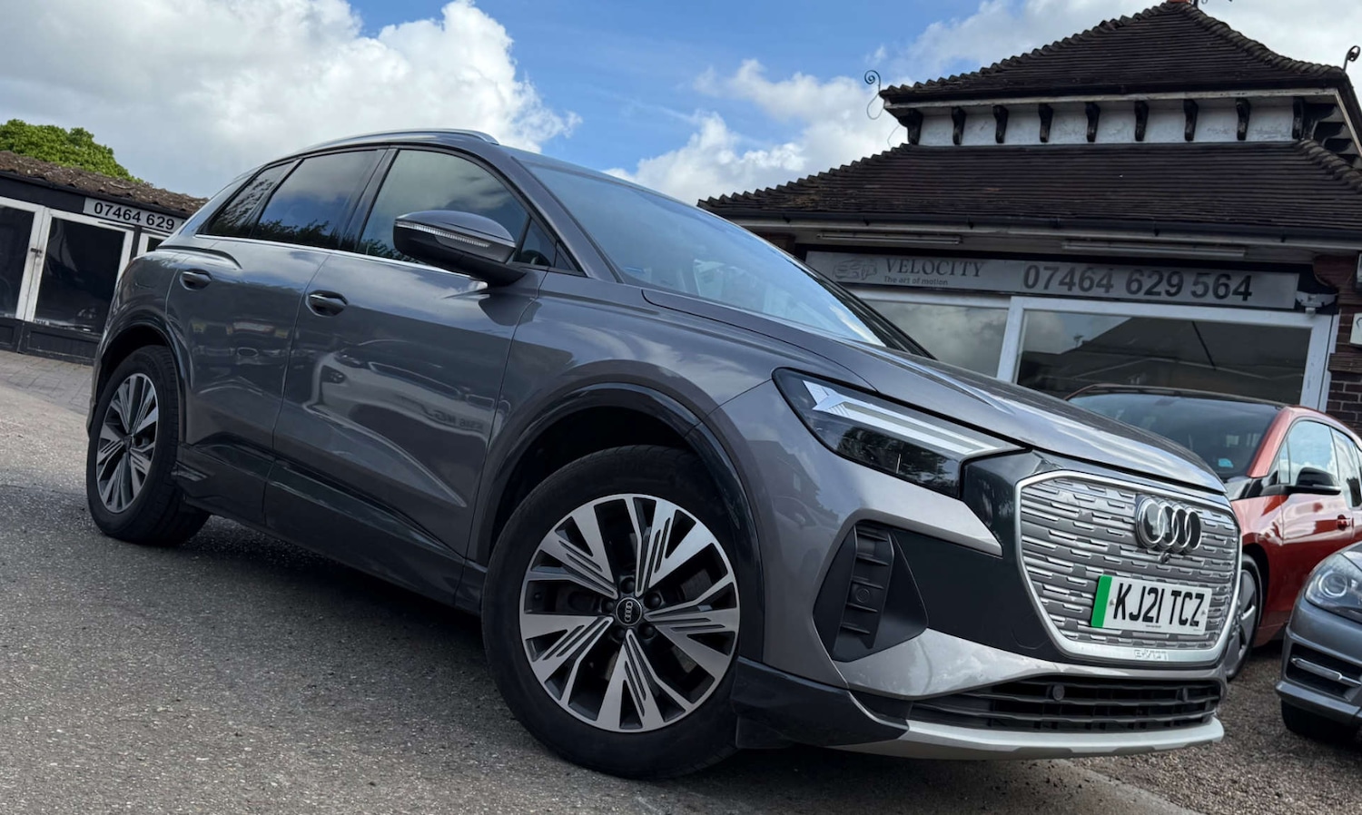 Used Audi Q4 e-tron 2021 for sale - 76601156: Photo 1