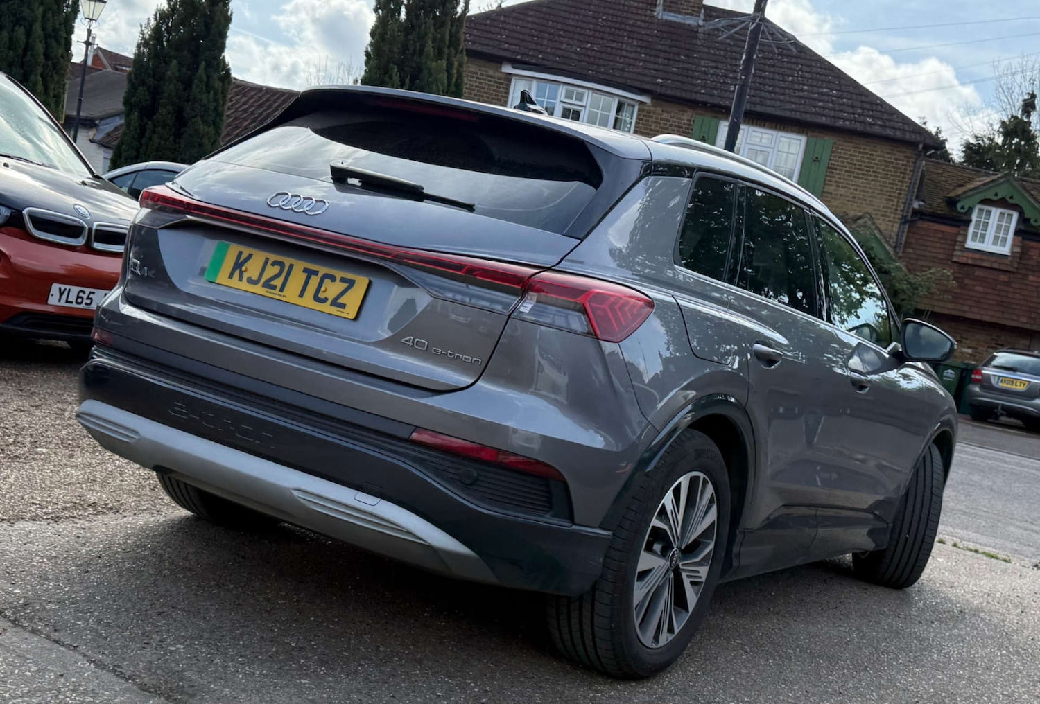 Used Audi Q4 e-tron 2021 for sale - 76601156: Photo 3