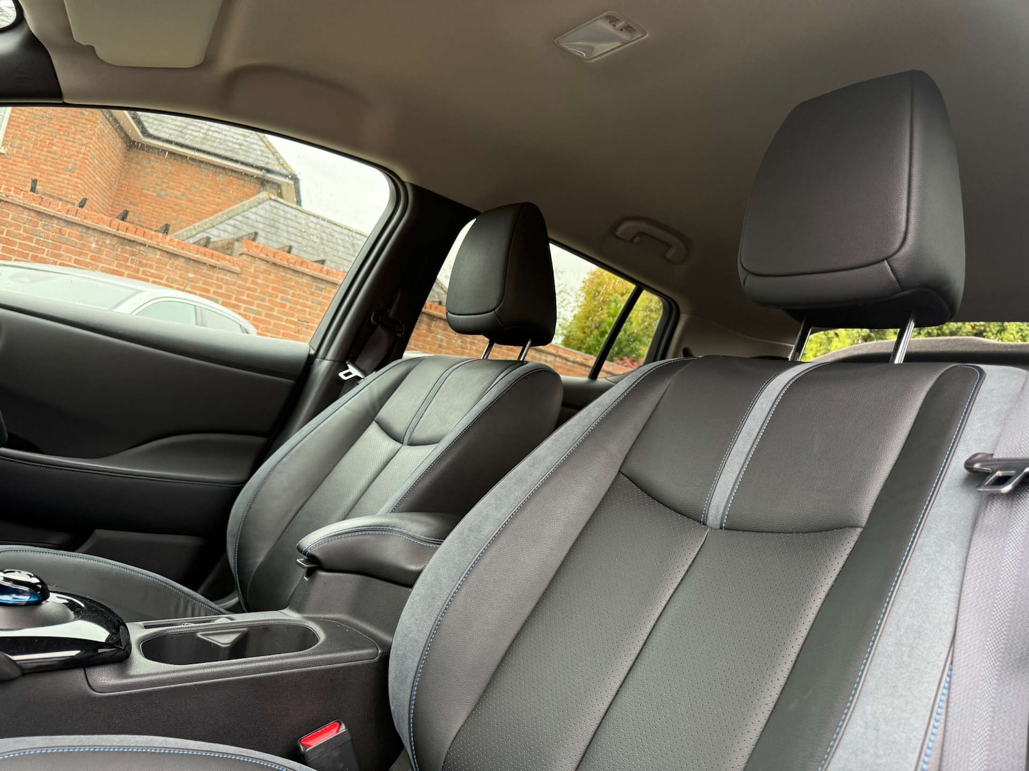 Used Nissan Leaf 2022 for sale - 76277800: Photo 11