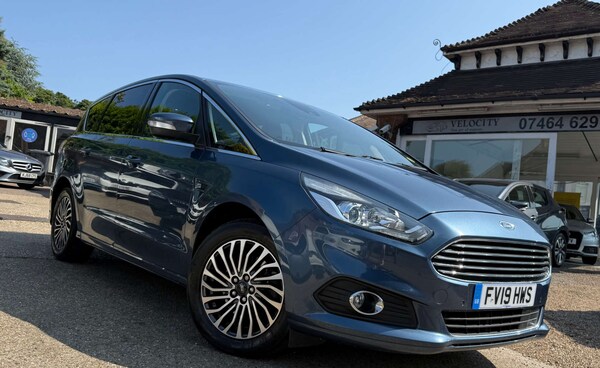 Used Ford S-Max 2019 for sale - 74962209: Photo 1