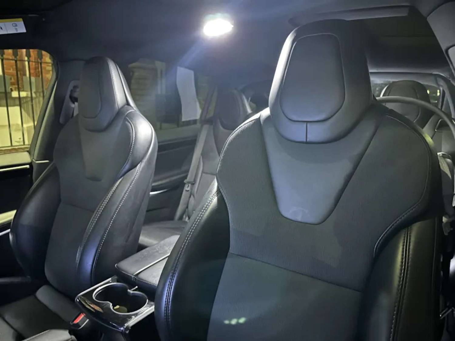 Used Tesla Model X 2018 for sale - 76934873: Photo 4