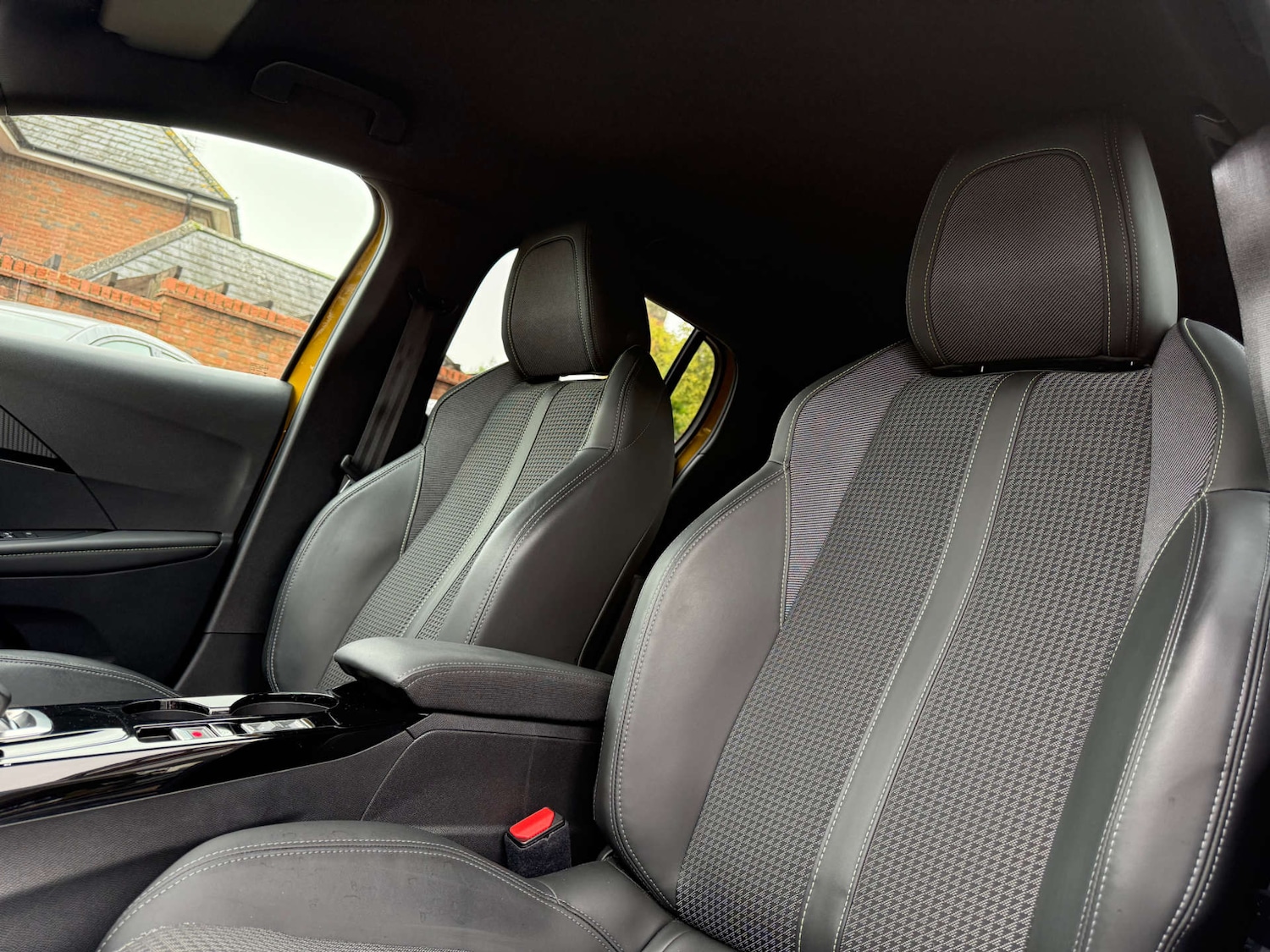 Used Peugeot 208 2020 for sale - 76476337: Photo 14