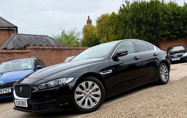 Used Jaguar XE 2016 for sale - 76275280: Photo 30