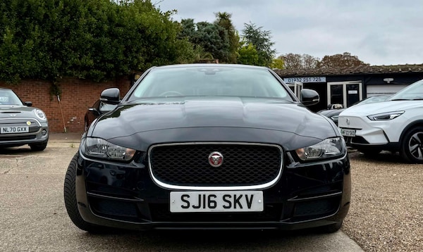 Used Jaguar XE 2016 for sale - 76275280: Photo 9