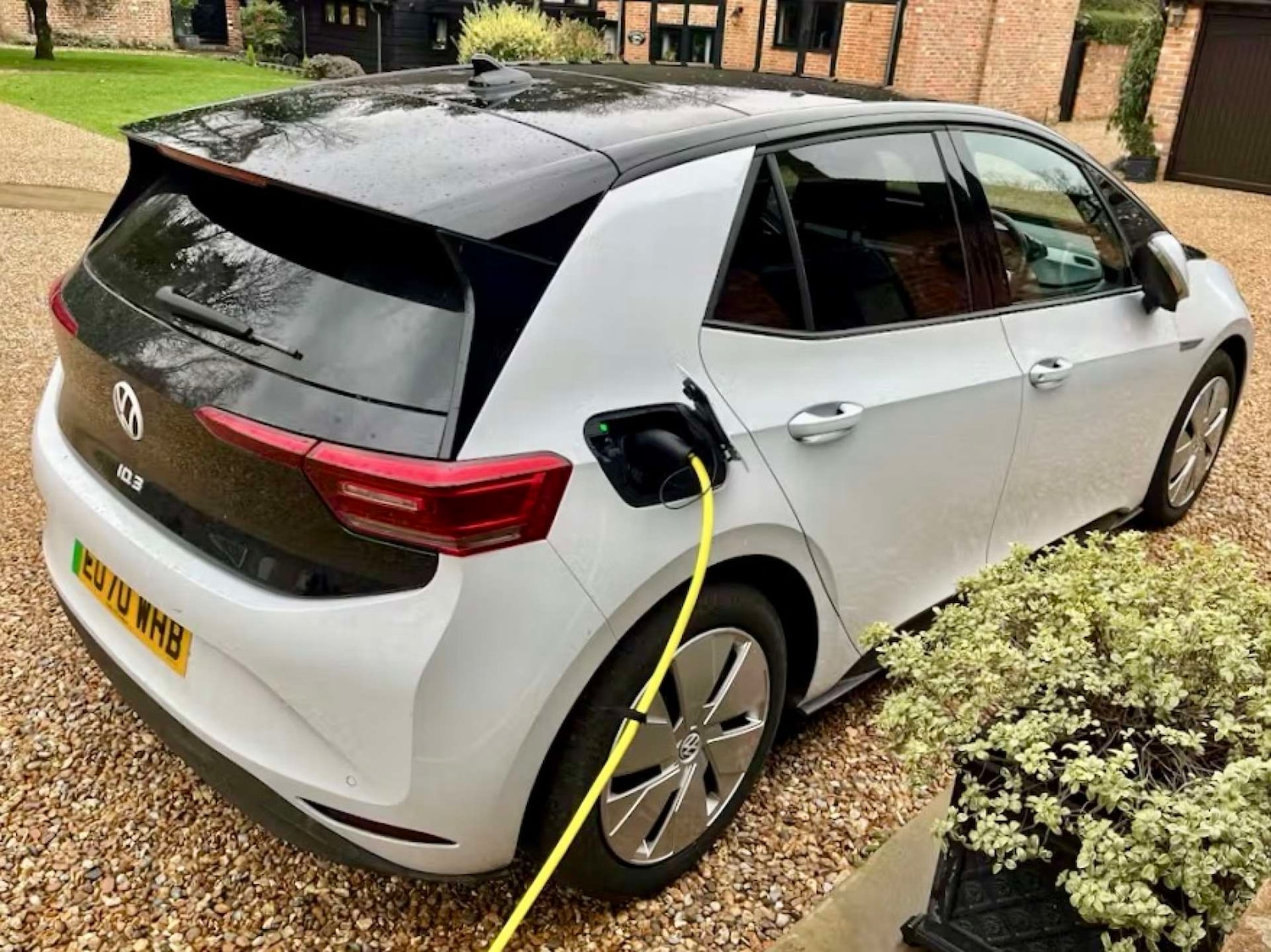 Used Volkswagen ID.3 2020 for sale - 77431843: Photo 2