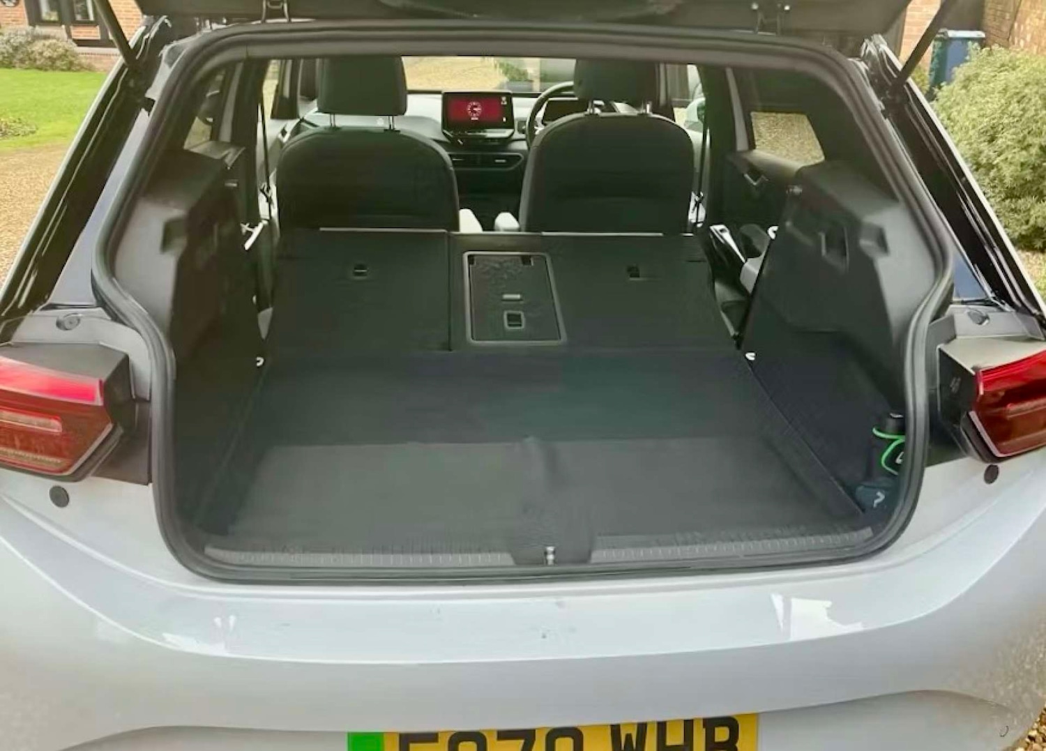 Used Volkswagen ID.3 2020 for sale - 77431843: Photo 8