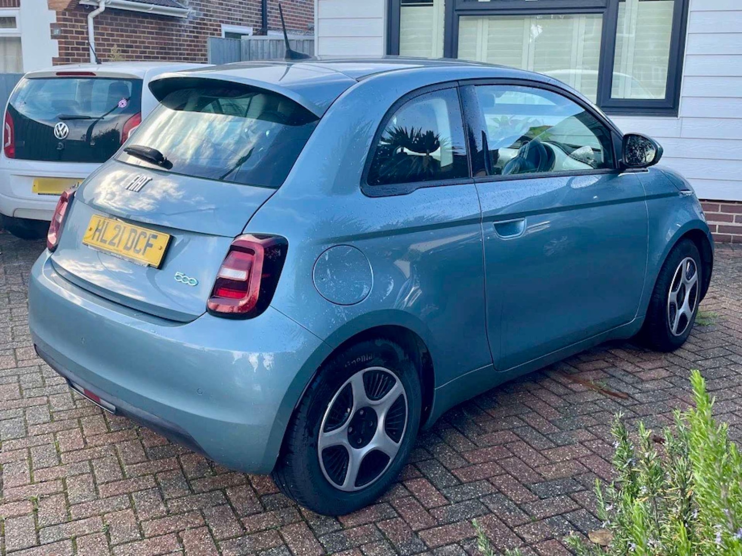 Used Fiat 500e 2021 for sale - 76347345: Photo 2