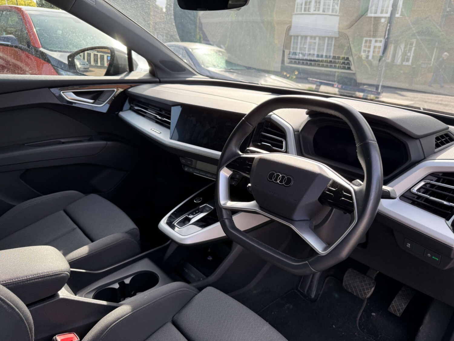 Used Audi Q4 e-tron 2021 for sale - 76367331: Photo 37
