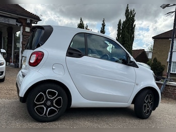 Used smart fortwo 2017 for sale - 75227909: Photo