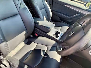 Used Tesla Model 3 2022 for sale - 79539737: Photo