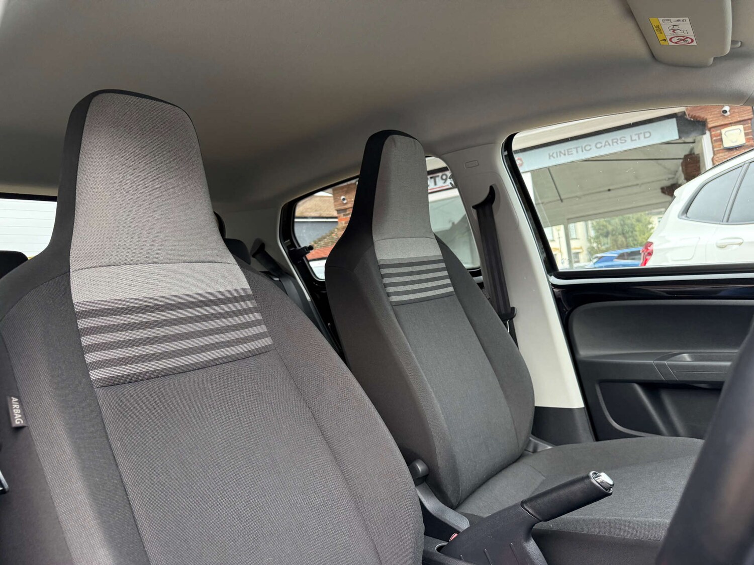 Used Volkswagen up! 2021 for sale - 77704076: Photo 14