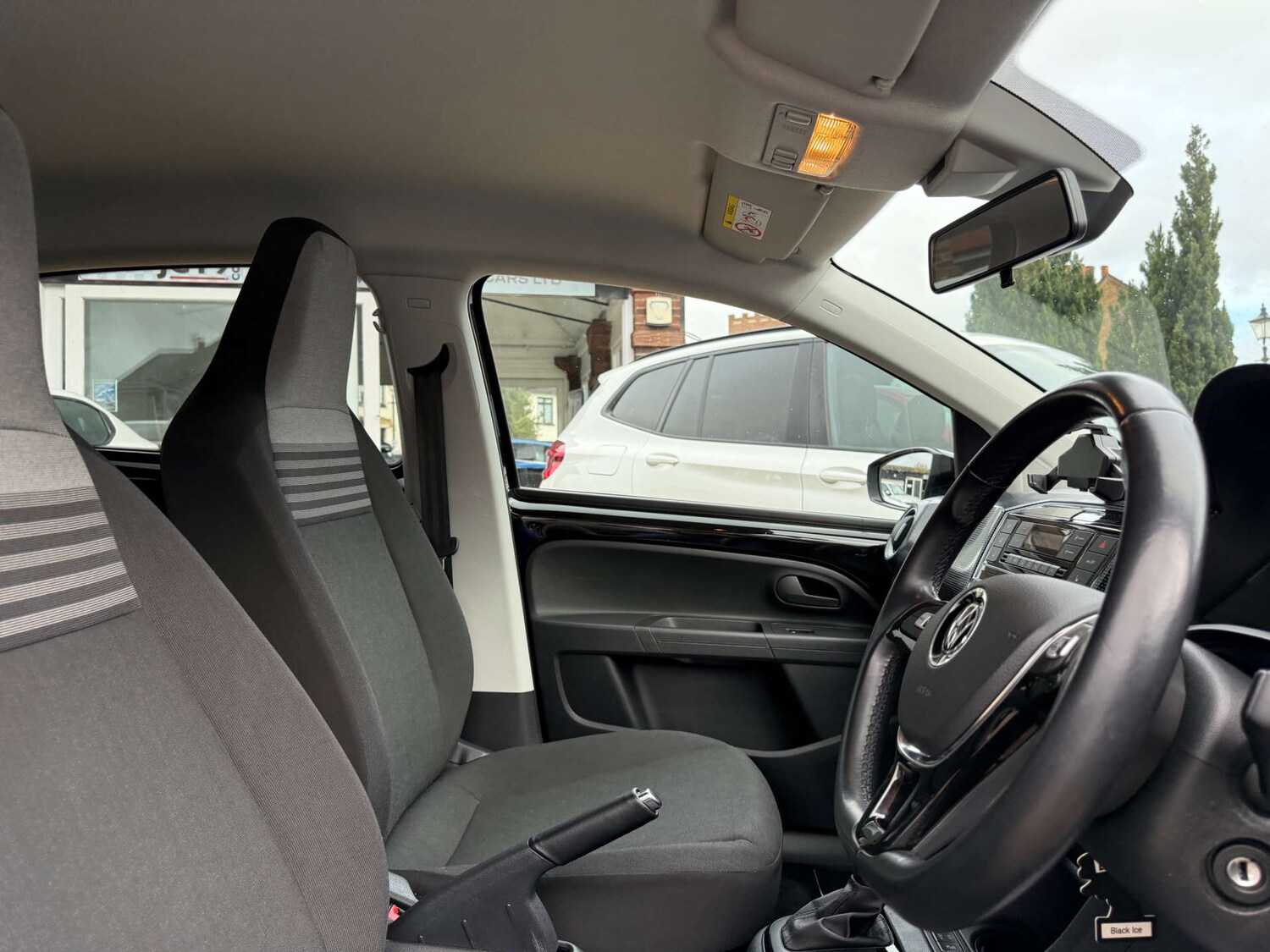 Used Volkswagen up! 2021 for sale - 77704076: Photo 15