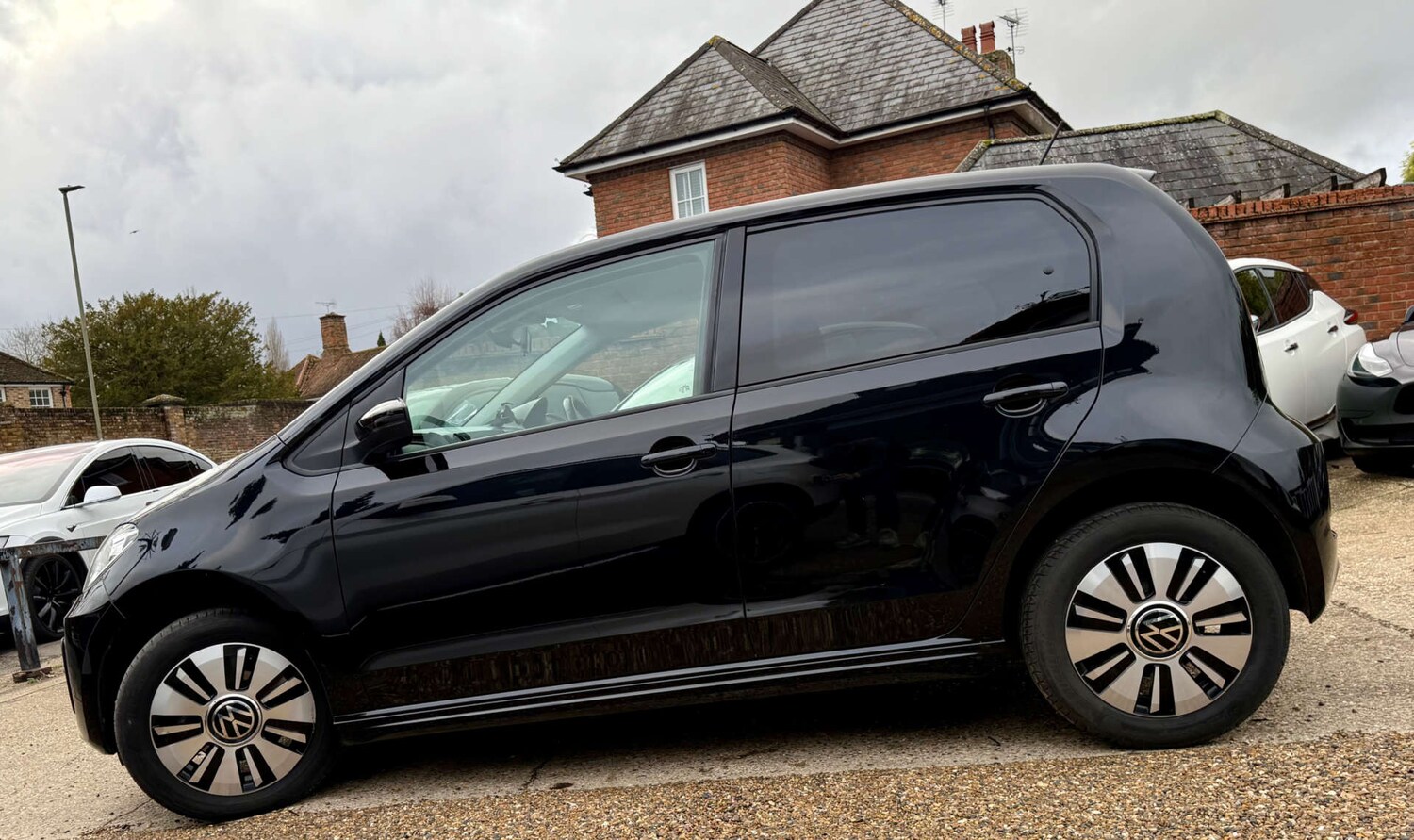 Used Volkswagen up! 2021 for sale - 77704076: Photo 9