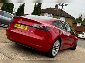 Used Tesla Model 3 2021 for sale - 77022612: Photo