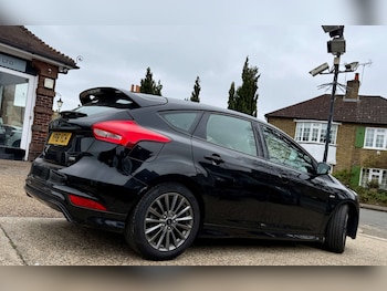 Used Ford Focus 2018 for sale - 78198797: Photo