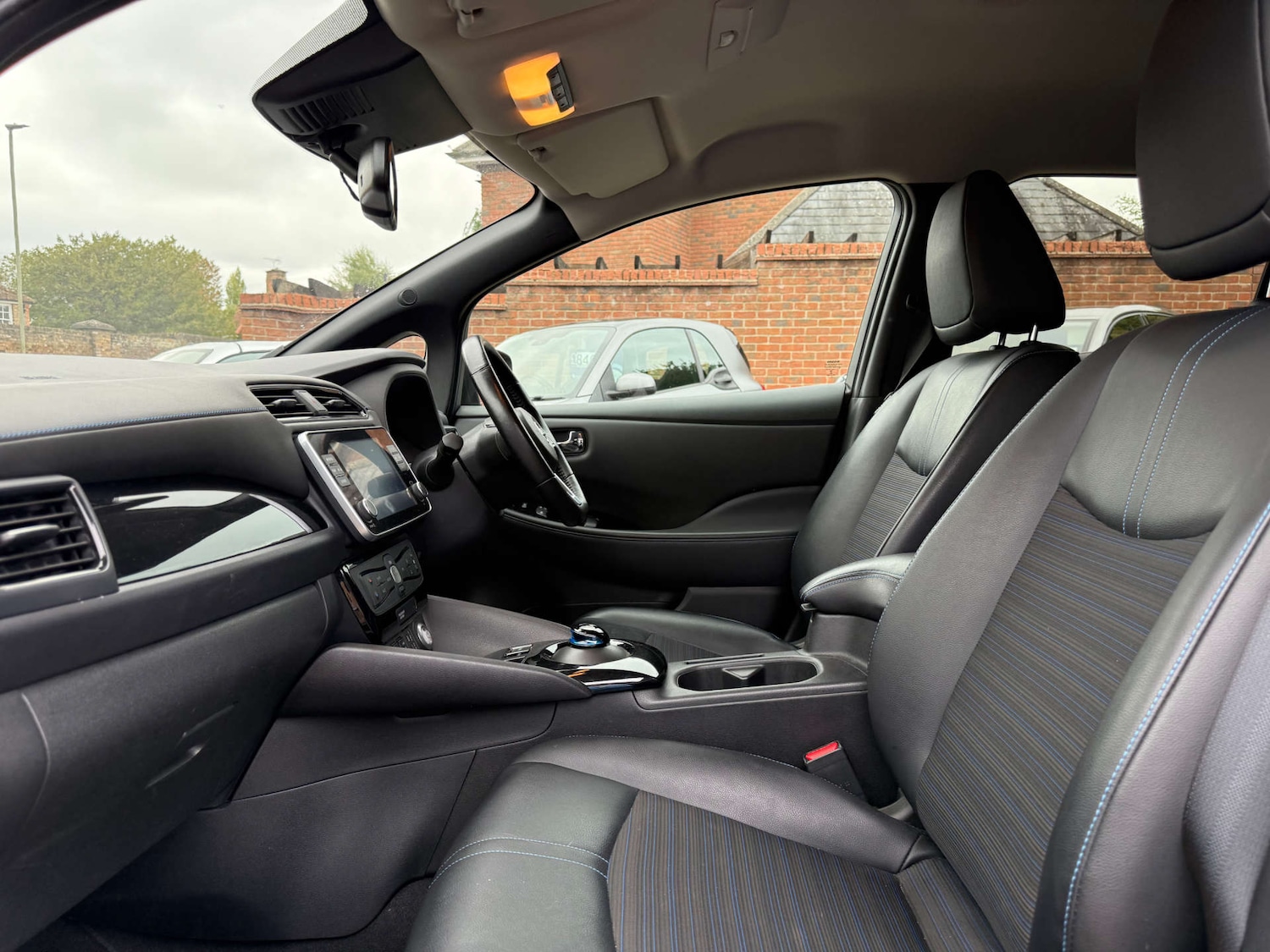 Used Nissan Leaf 2021 for sale - 77891361: Photo 15