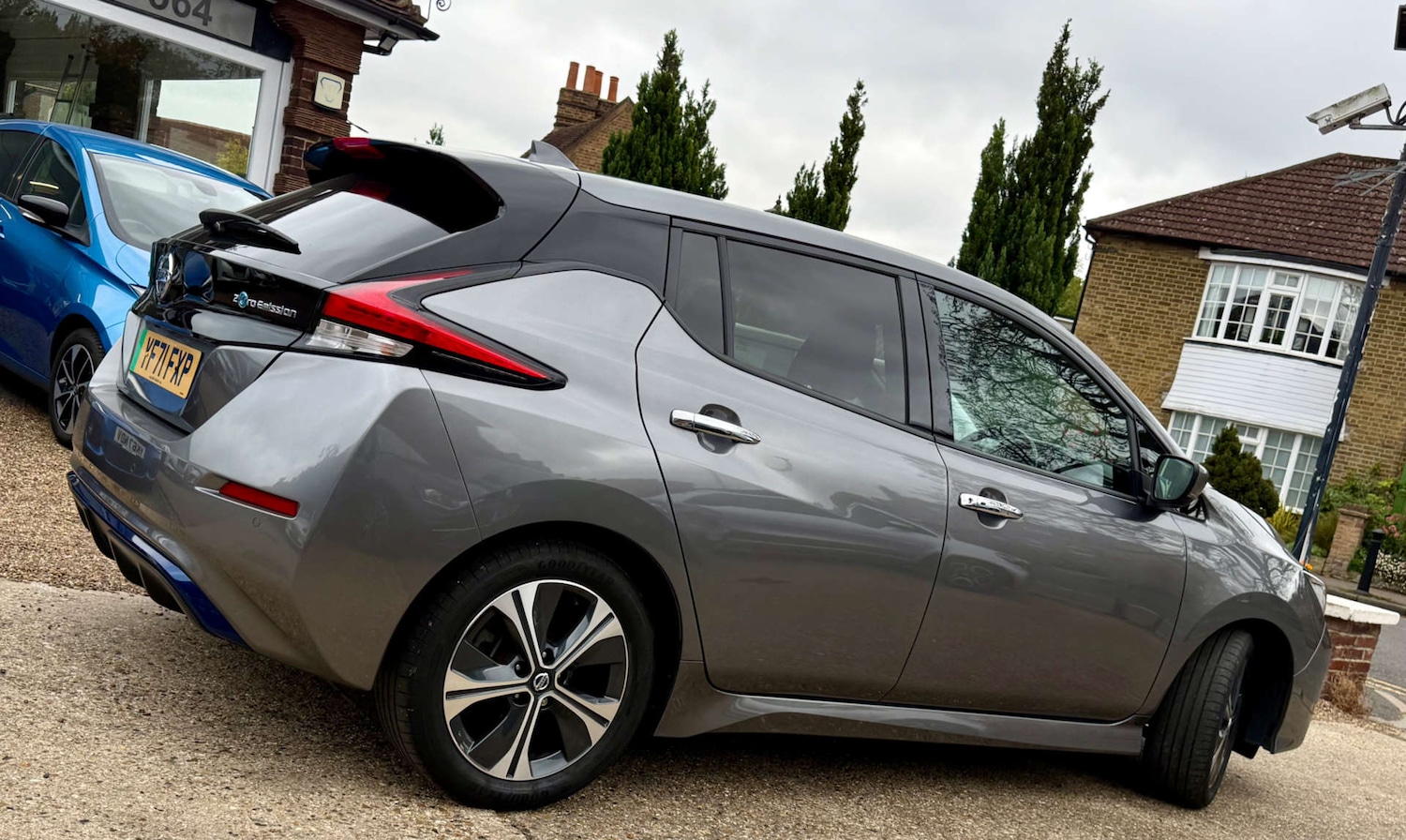 Used Nissan Leaf 2021 for sale - 77891361: Photo 2