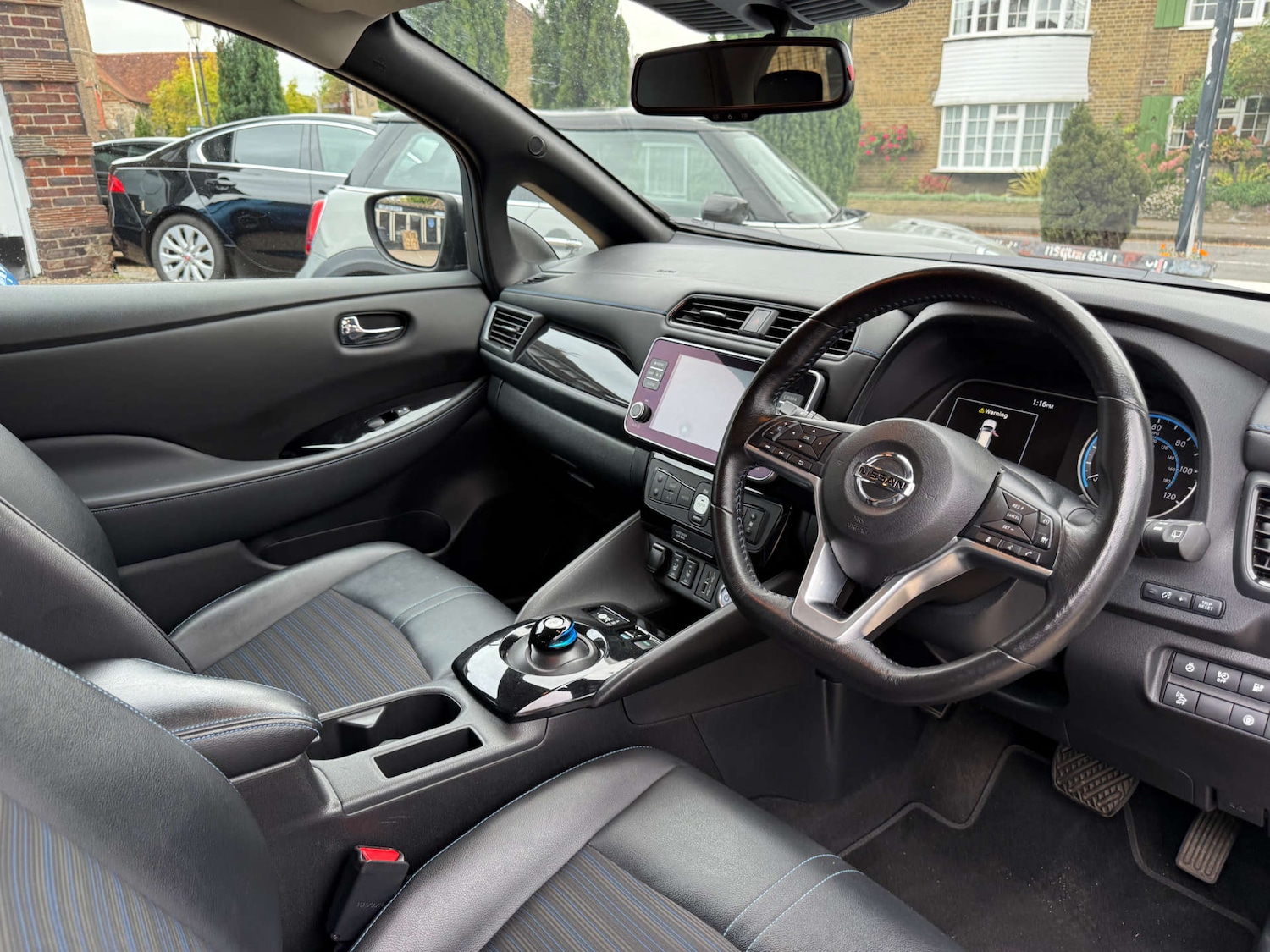 Used Nissan Leaf 2021 for sale - 77891361: Photo 25