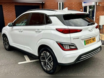 Used Hyundai KONA 2023 for sale - 76495878: Photo