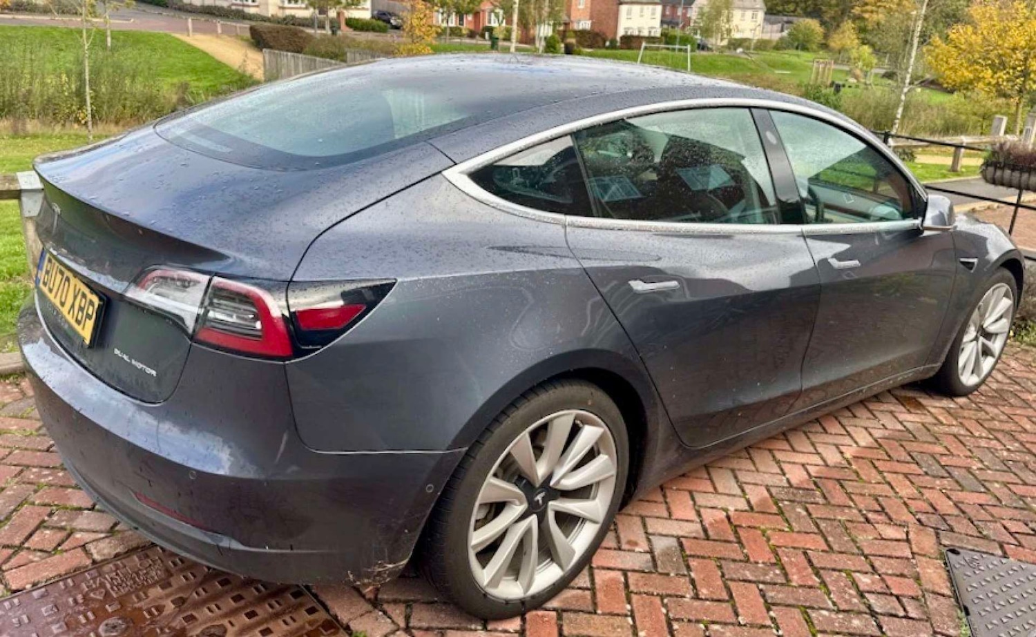 Used Tesla Model 3 2020 for sale - 76509345: Photo 2