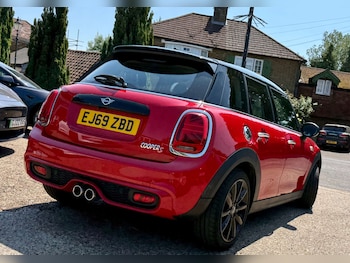Used MINI Hatch 2019 for sale - 79437388: Photo