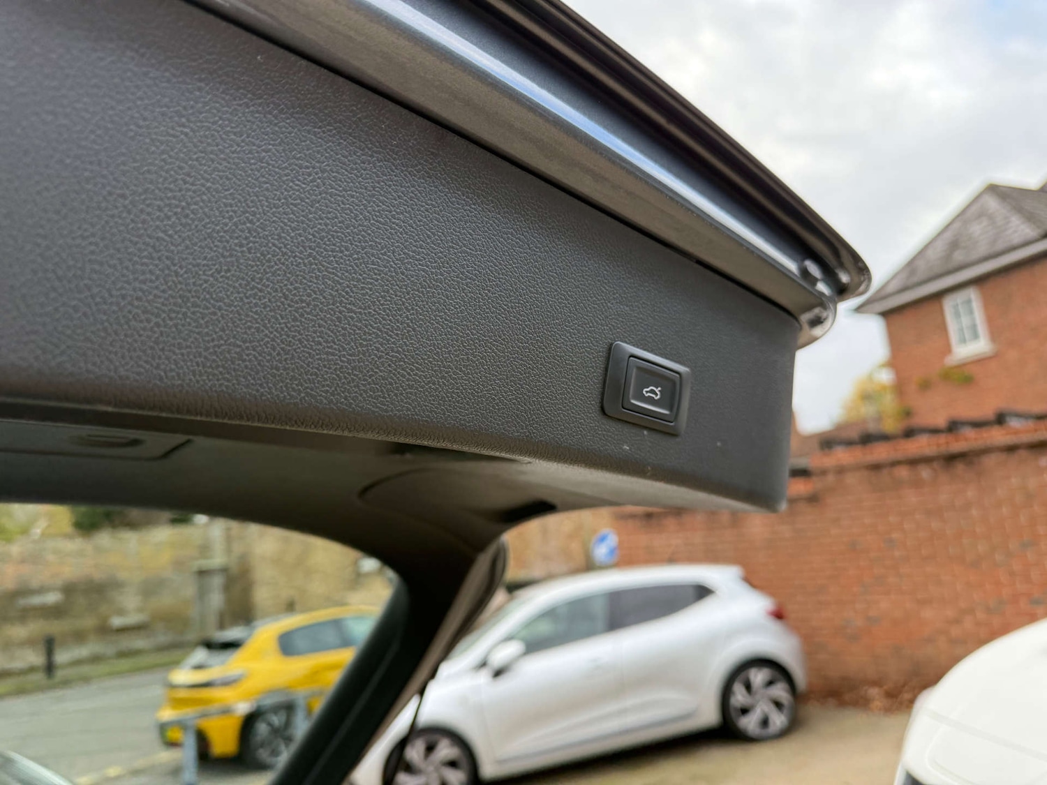 Used Audi A4 2015 for sale - 76614765: Photo 20