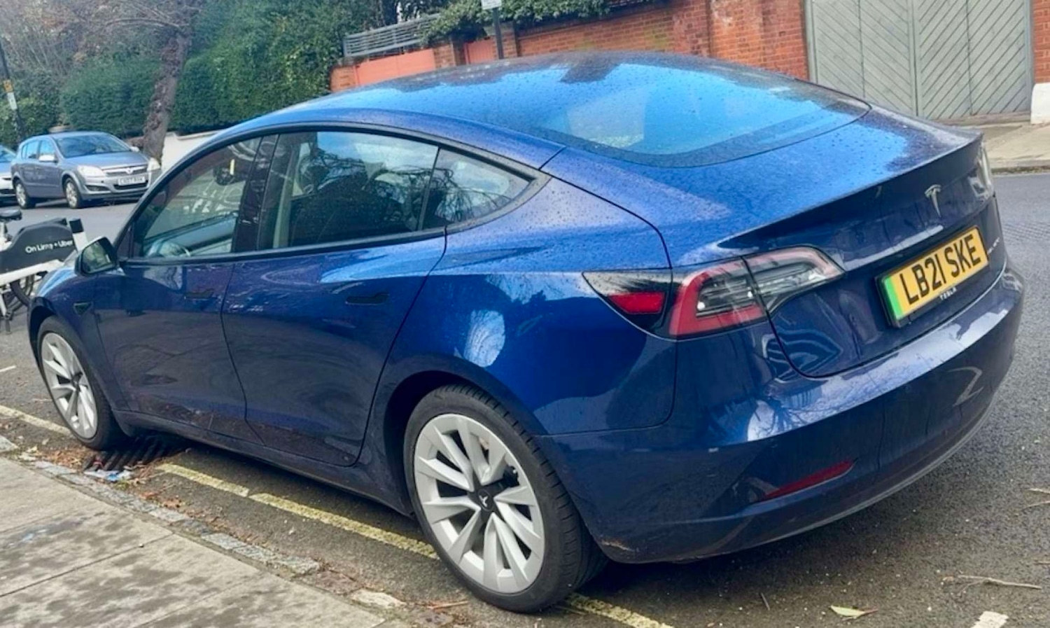 Used Tesla Model 3 2021 for sale - 78032012: Photo 2