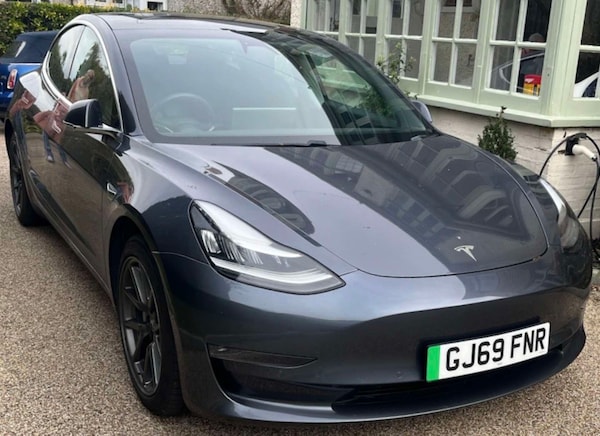 Used Tesla Model 3 2019 for sale - 76235448: Photo 1