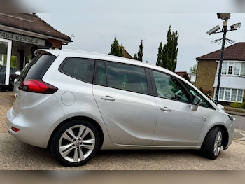 Used Vauxhall Zafira Tourer 2017 for sale - 75325814: Photo