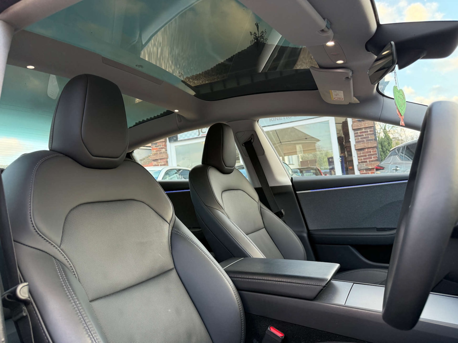 Used Tesla Model 3 2024 for sale - 77022626: Photo 11