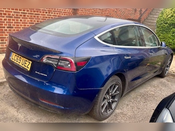 Used Tesla Model 3 2019 for sale - 75597416: Photo