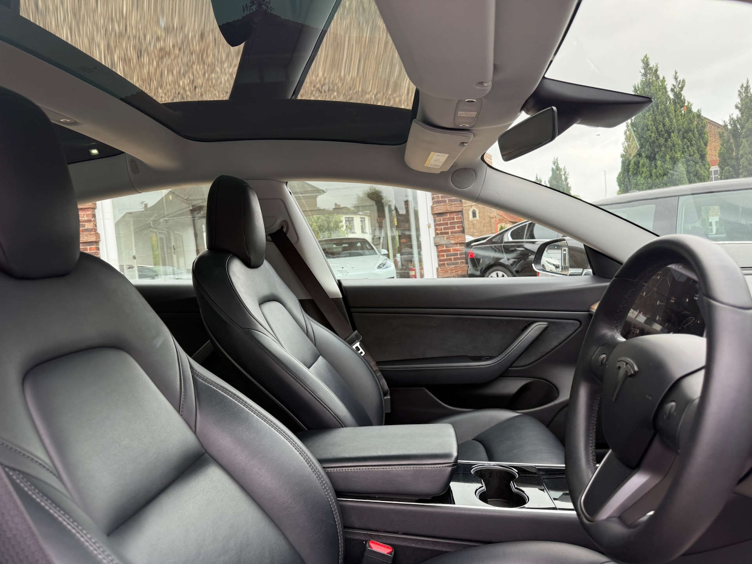 Used Tesla Model 3 2019 for sale - 75944735: Photo 12